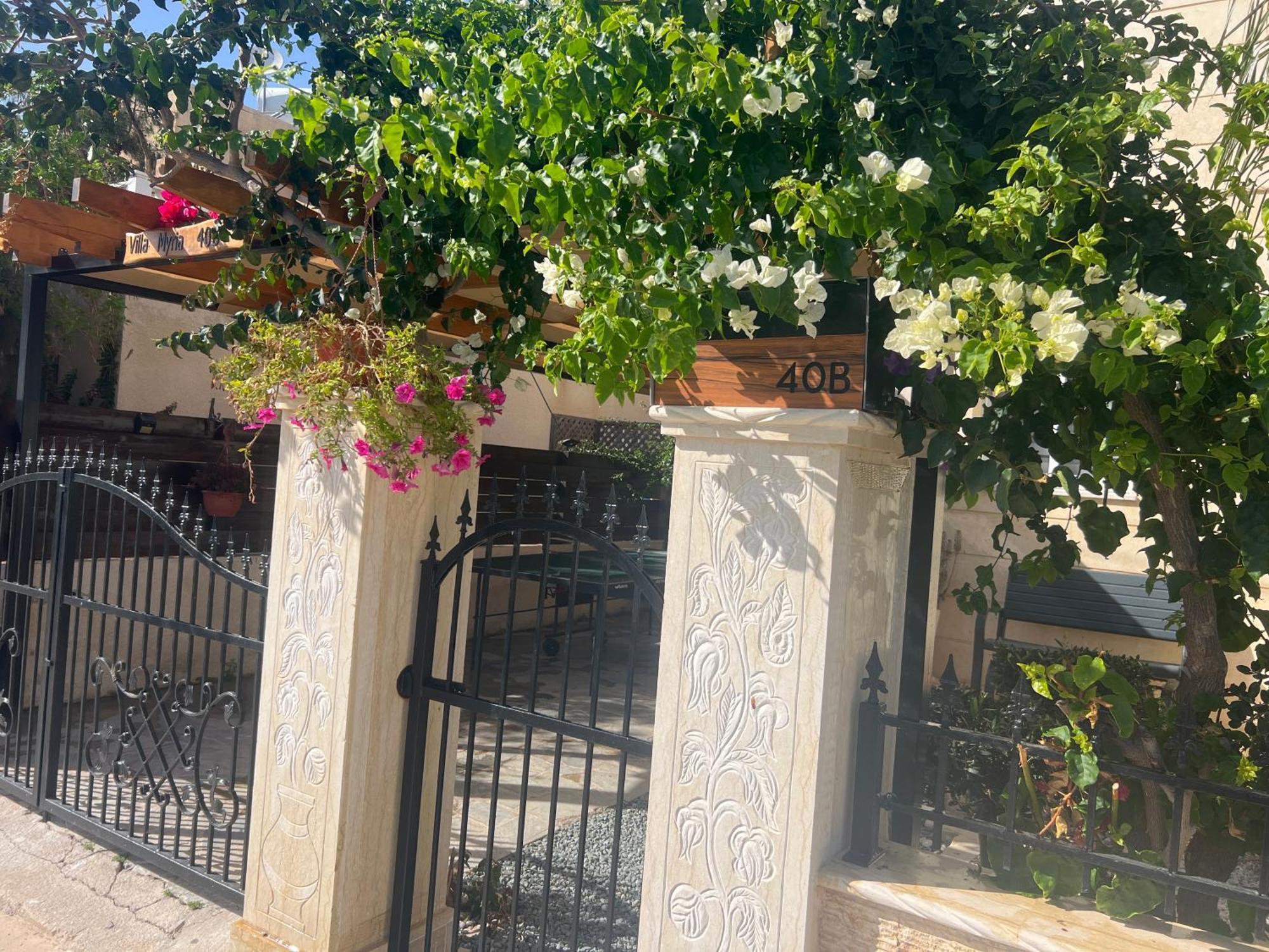 Villa Myria Пафос Экстерьер фото